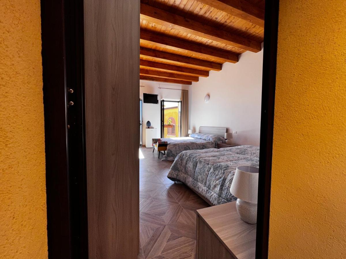 Bed and Breakfast Le Vie Di Girgenti Agrigento Exterior foto