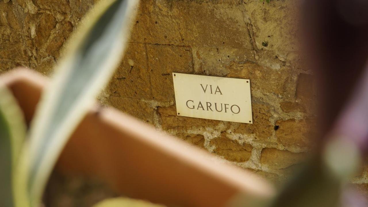 Bed and Breakfast Le Vie Di Girgenti Agrigento Exterior foto